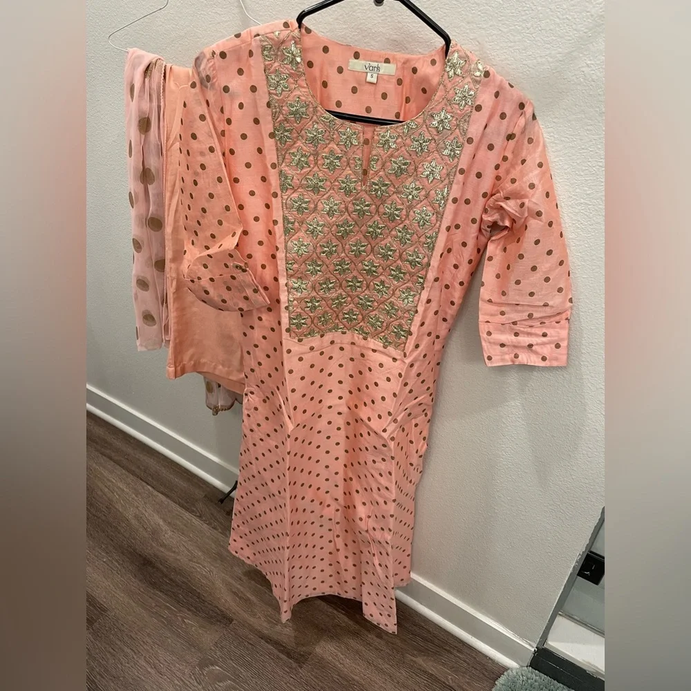 Blush pink/peach kurta set - Picture 1 of 2
